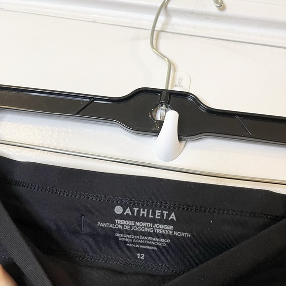 Athleta Trekkie North Jogger Pants Women 12 Black Stretch Tapered Leg Drawstring - Picture 5 of 6